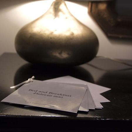 Palazzo 900 Bed & Breakfast Brindisi Bagian luar foto