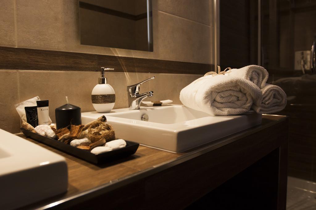 Palazzo 900 Bed & Breakfast Brindisi Ruang foto