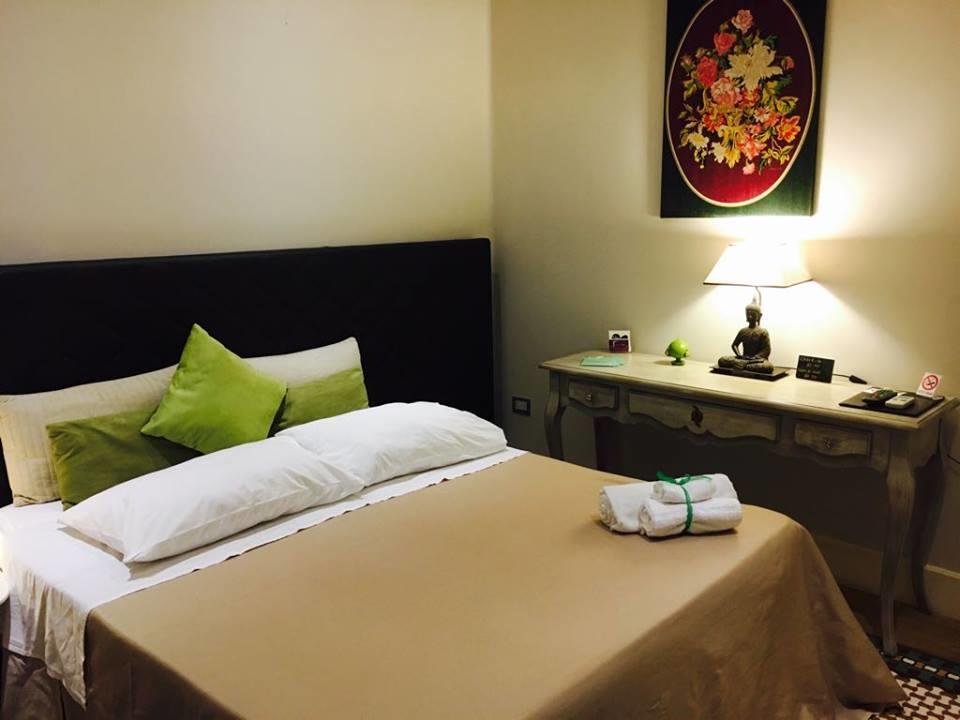 Palazzo 900 Bed & Breakfast Brindisi Bagian luar foto
