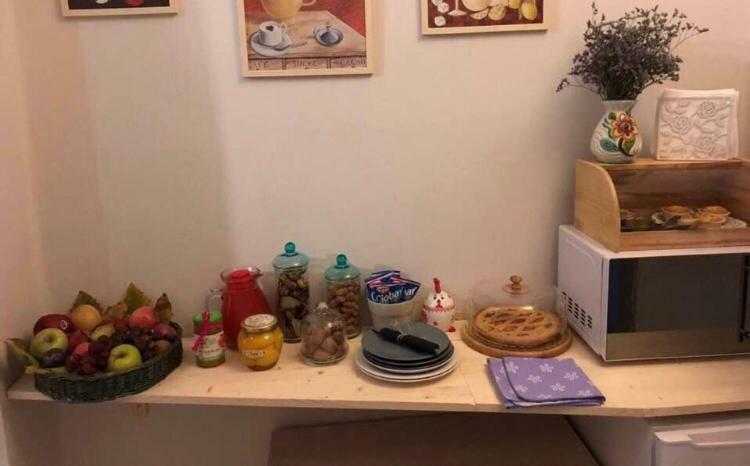 Palazzo 900 Bed & Breakfast Brindisi Bagian luar foto